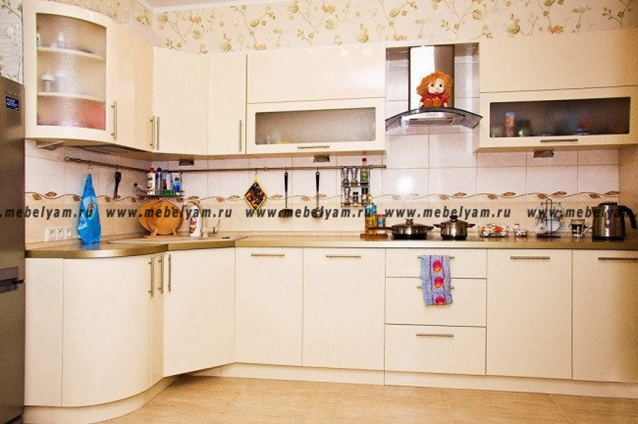 Кухня на заказ (МДФ) Белый
